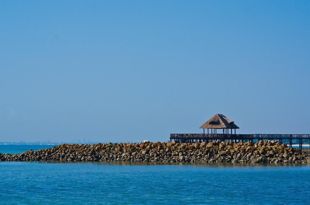 White Sands Hotel Dar es Salaam Exterior photo