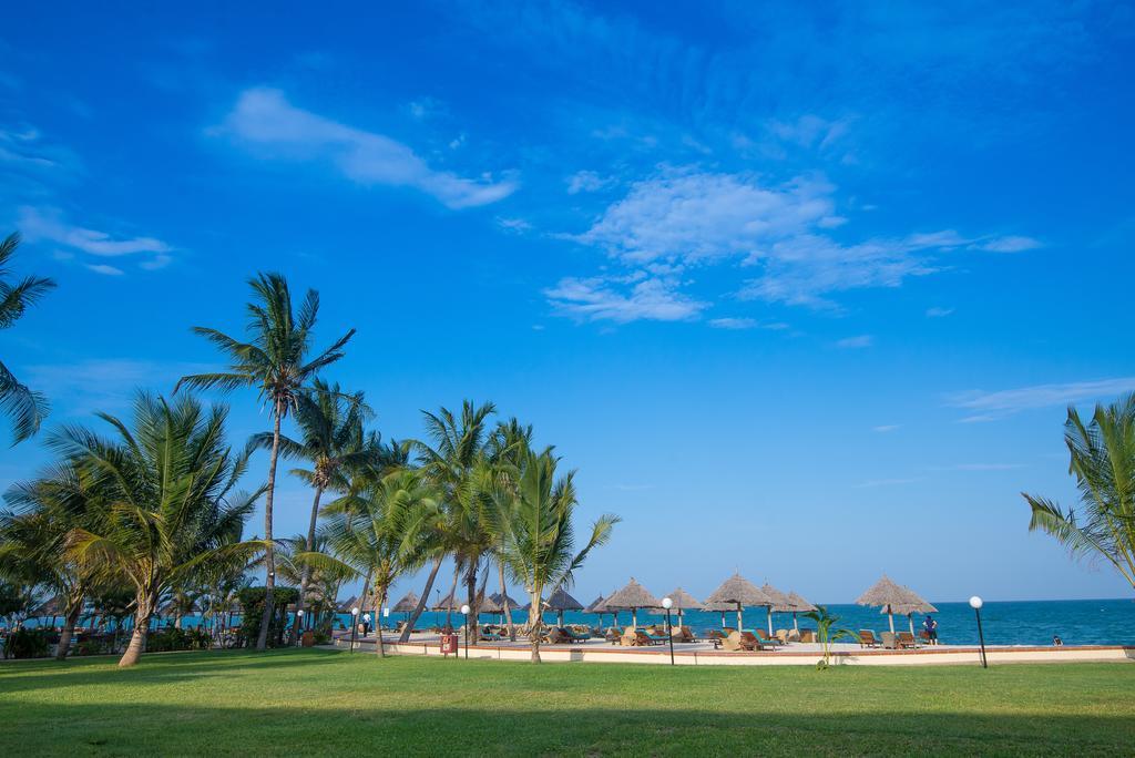 White Sands Hotel Dar es Salaam Exterior photo